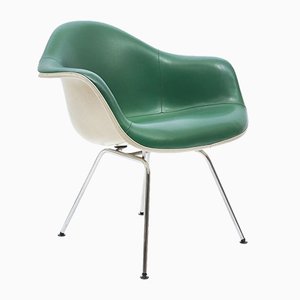 Poltrona Dax Mid-Century in pelle verde di Charles & Ray Eames per Herman Miller, anni '60