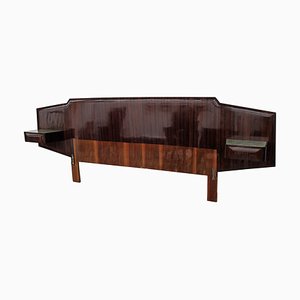 Estructura de cama italiana Mid-Century Modern con mesitas de noche flotantes, años 50