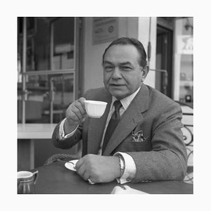 Impresión de pigmento de Edward G. Robinson Gangster Coffee enmarcada en negro de Galerie Prints