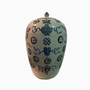 Jarrón chino antiguo de porcelana esmaltada en azul