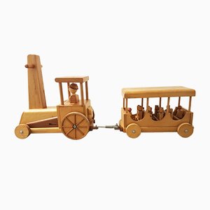 Locomotora de madera vintage y tren de juguete
