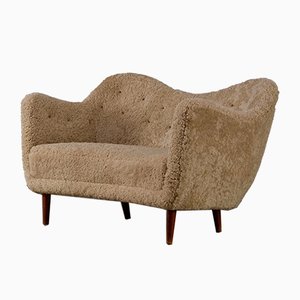 Divano modello BO-55 Sheepskin di Finn Juhl per Bovirke, anni '40