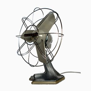 Italienischer Vintage Ventilator von Pezzoni, 1950er