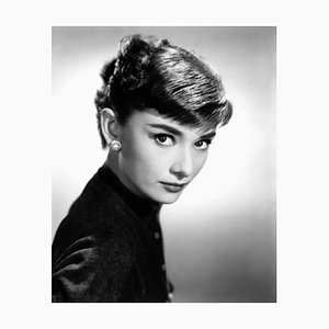 Audrey Hepburn Archivdruck in Weiß