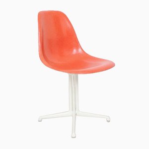 Mid-Century Fiberglas Stuhl von Ray & Charles Eames für Herman Miller