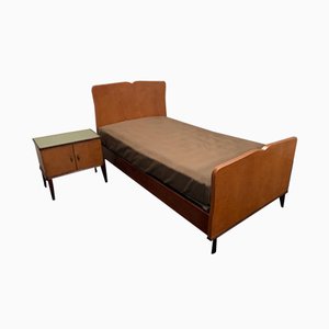 Set letto e comodini in legno di mogano biondo, anni '50, set di 2