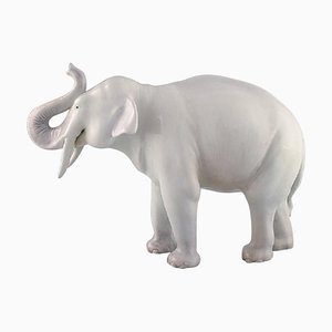 Große Elefantenfigur aus Porzellan von Axel Locher für Royal Copenhagen