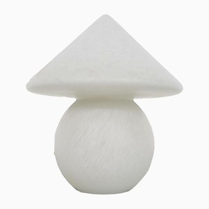 Lámpara de mesa de vidrio opalino blanco de Peil & Putzler, Germany, años 70