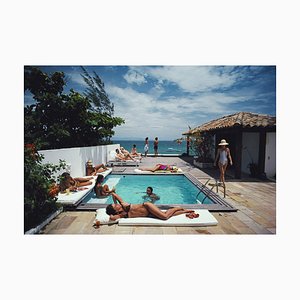 Stampa Slim Aarons, Buzios, Oversize C con cornice bianca, 1983