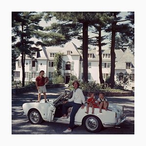 Slim Aarons, Famille Cabot, Imprimé C Oversize Encadré en Blanc, 1960s