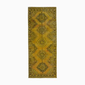 Anatolischer gelber handgeknüpfter Vintage Teppich in Überfärbung