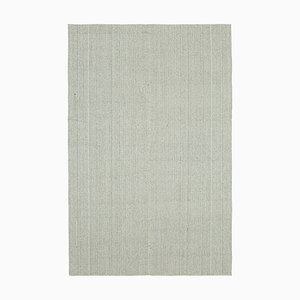 Grauer handgewebter Flatwave Kilim Teppich aus Wolle