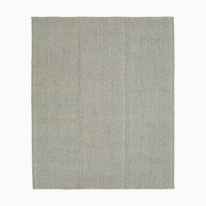 Grauer handgewebter Flatwave Kilim Teppich aus Wolle