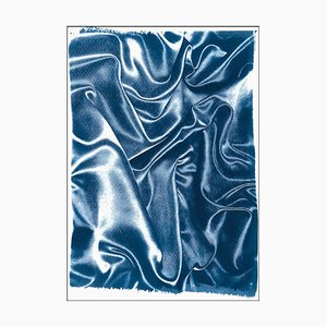 Movimento classico in seta blu, cianotipo su carta acquerello, 2019 contemporaneo