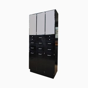 Shop Schränke und Kleiderschränke | Online bei Pamono