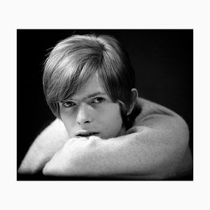 David Bowie enmarcado en blanco de Gerald Fearnley
