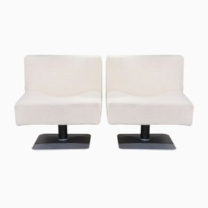 Vintage White Armchairs from Knoll Inc. / Knoll International, Set of 2