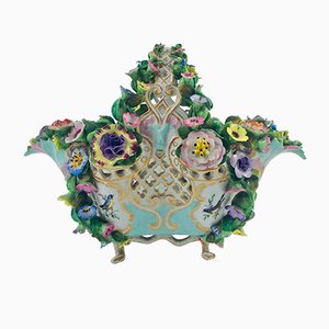 Cesta antigua de porcelana con incrustaciones florales de Meissen, década de 1800