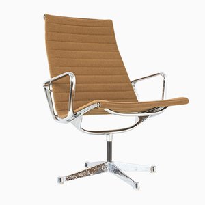 Fauteuil Pivotant Modèle 682 par Charles & Ray Eames pour Herman Miller, 1958