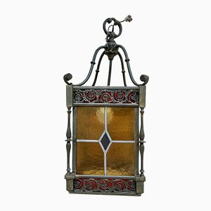 Farol colgante de hierro forjado y vitral, años 50