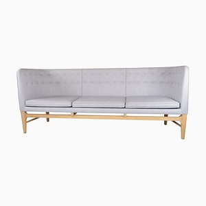 Mayor Sofa Model AJ5 by Arne Jacobsen and Flemming Lassen from &Tradition