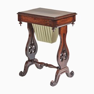 Mesa de pie independiente de madera dura, siglo XIX