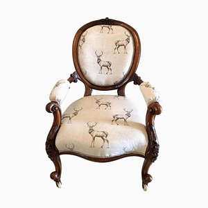 Fauteuil 19ème Siècle Sculpté en Noyer