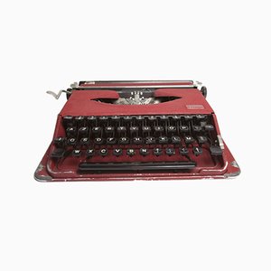 Máquina de escribir Gossen Tippa Majenta, años 50