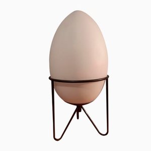 Lámpara Egg pequeña estilo Stilnovo de hierro y vidrio opalino, años 90