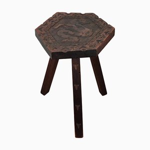 Tabouret Trépied Antique de Ferme Sculpté en Bois Sculpté, Italie