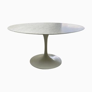Tulip Table by Eero Saarinen for Knoll