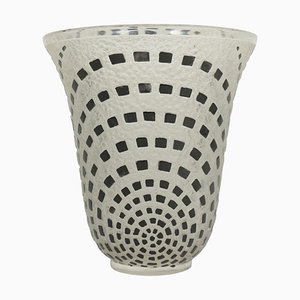 Vase Damiers Noir en Email par René Lalique