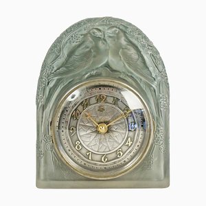 2 Colombes Pendulum by René Lalique