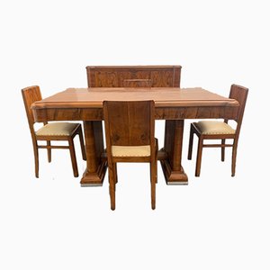 Aparador, mesa y sillas de nogal y madera de brezo, años 40. Juego de 7