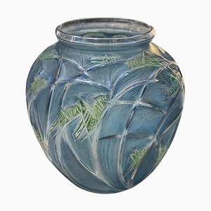 Grasshoppers Vase by René Lalique