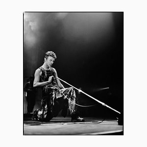 Bowie on Stage - Impresión de gran tamaño firmada edición limitada, 2020