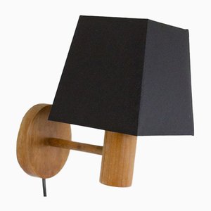 Kleine Artisan Wandlampe aus Holz mit schwarzem Schirm, 1970er