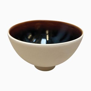 Ott Another Paradigmatic Handmade Ceramic Bowl from Studio Yoon Seok-Hyeon