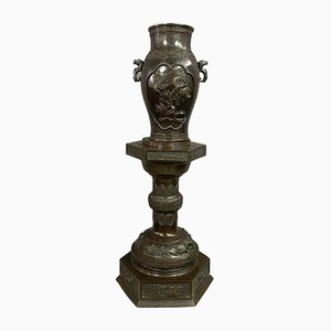 Große Bronze Vase auf Sockel, 1850er