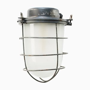 Lámpara colgante industrial Mid-Century de metal gris y vidrio escarchado
