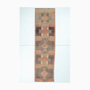 Tapis Runner Géométrique Oushak 3x11 Vintage en Laine Fait à la Main Rouge, Turquie