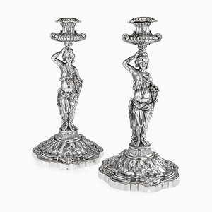 Candelabros franceses con figuras de plata maciza, década de 1880. Juego de 2