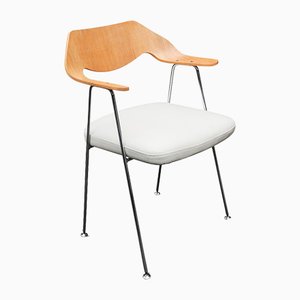Mid-Century English White Leather & Oak 675 Chair by Robin Day for Hille