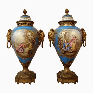 Vasi Sèvres in porcellana e bronzo dorato, XIX secolo, set di 2