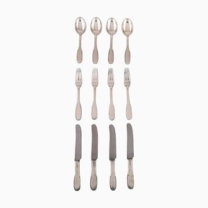 Set da tavola nr. 14 in argento battuto di Evald Nielsen, set di 12