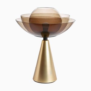Goldene Lotus Tischlampe von Serena Confalonieri