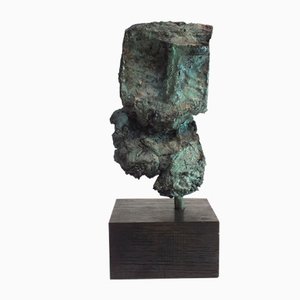 Sentinel II, escultura contemporánea de bronce fundido, 2018