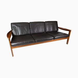 Teak Drei-Sitzer Sofa mit Schwarzem Lederbezug von Arne Vodder für Komfort