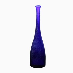 Botella de cristal de Murano azul cobalto de Seguso, años 60
