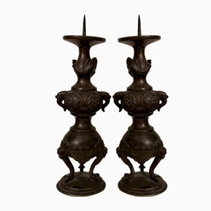 Chinesische Kerzenhalter aus Bronze, 2er Set